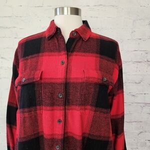 Old Navy Red Black Plaid The Boyfriend Shirt Flannel Button Front Large